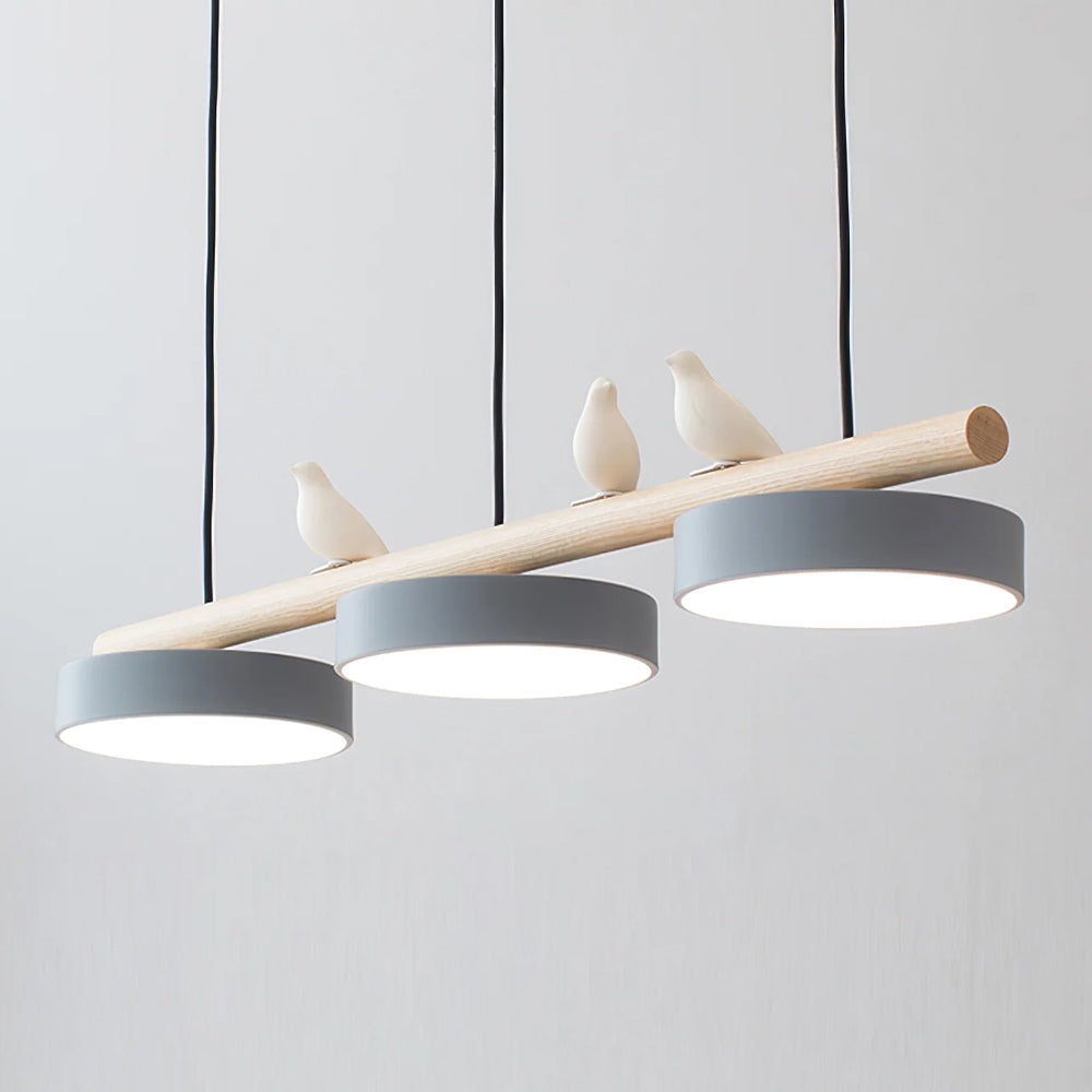Bird Pendant Light With Elegant Emerald Canopy And Natural Motif LED Pendant Lamp For Interiors